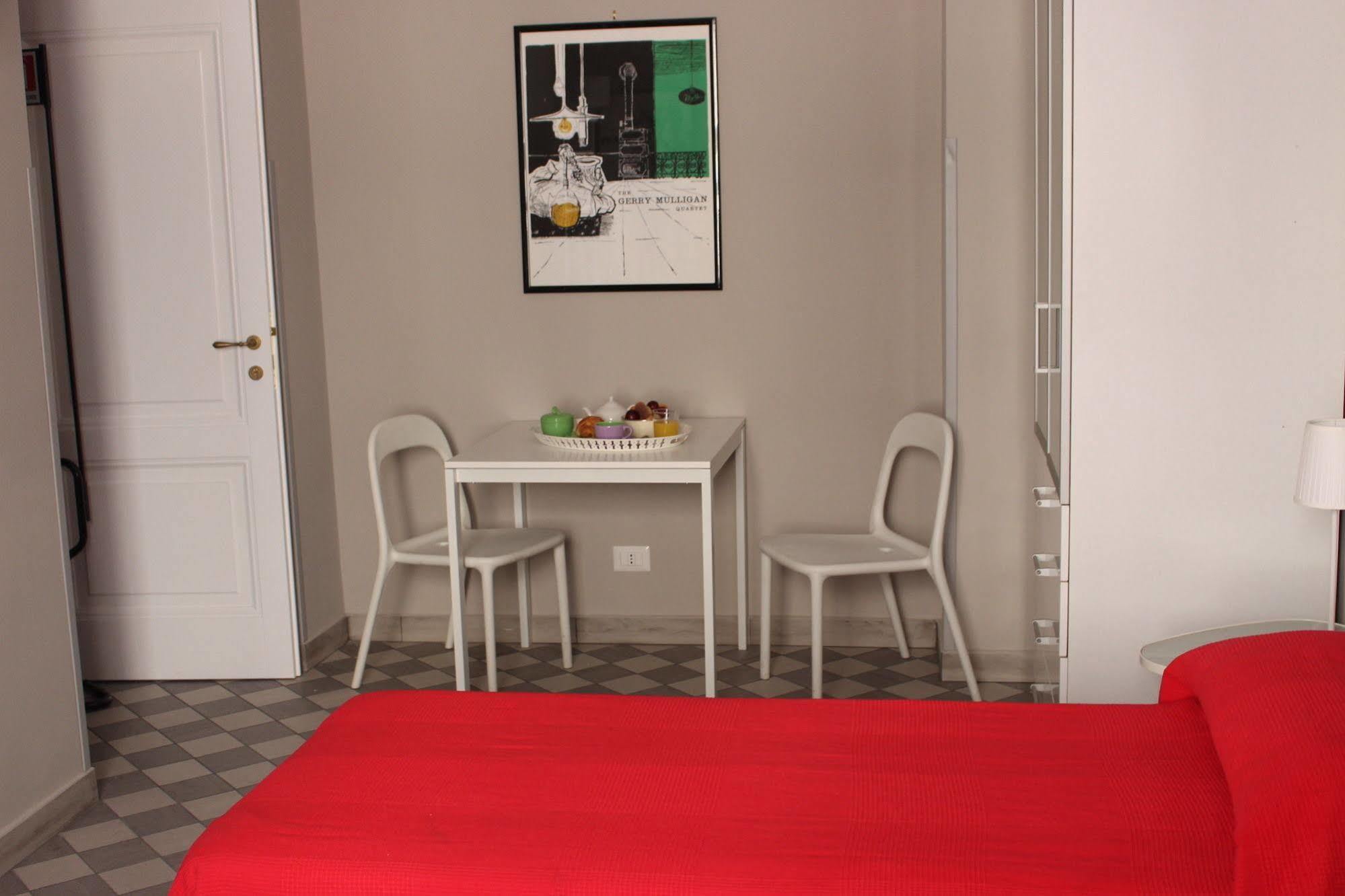 Bed and Breakfast Le Stanze Di Pietro Rzym Zewnętrze zdjęcie